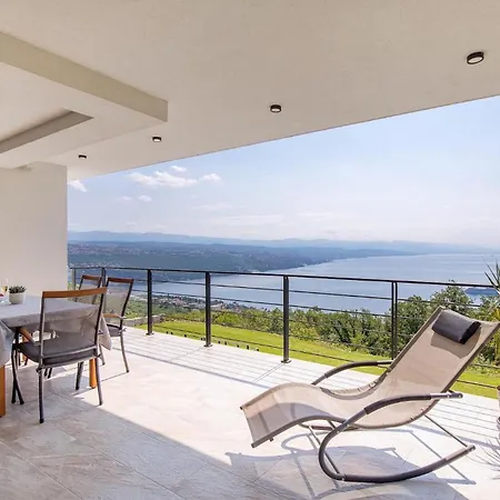 Holiday home Deavista Opatija